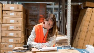 Gestionarea comenzilor online și offline cu un sistem ERP unic sistem ERP