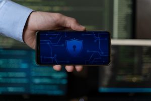 Securitatea datelor: Cum să-ți protejezi informațiile cu un ERP Soft1 ERP