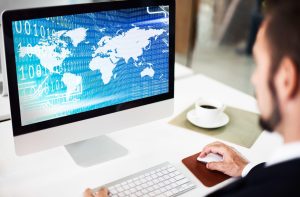 Rolul soluțiilor ERP în extinderea internațională a afacerii Soft1 Cloud ERP